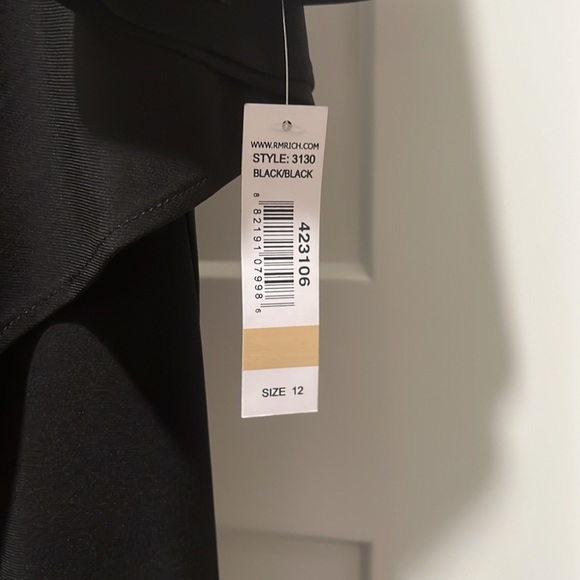 NWT Absolutely Stunning - Picture 4 of 6